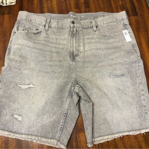 Old Navy Light Gray Distressed Jean Shorts with Raw Edge size 44 slim NWT